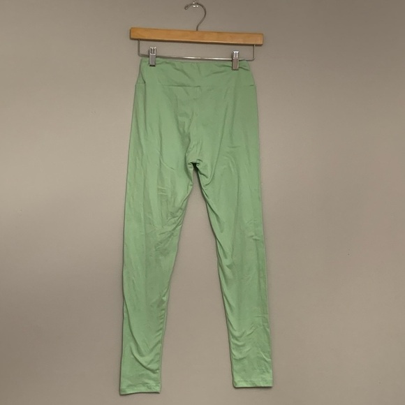 NWOT Lularoe Mint Green Buttery Soft Leggings One Size Comfortable Casual - Picture 11 of 13